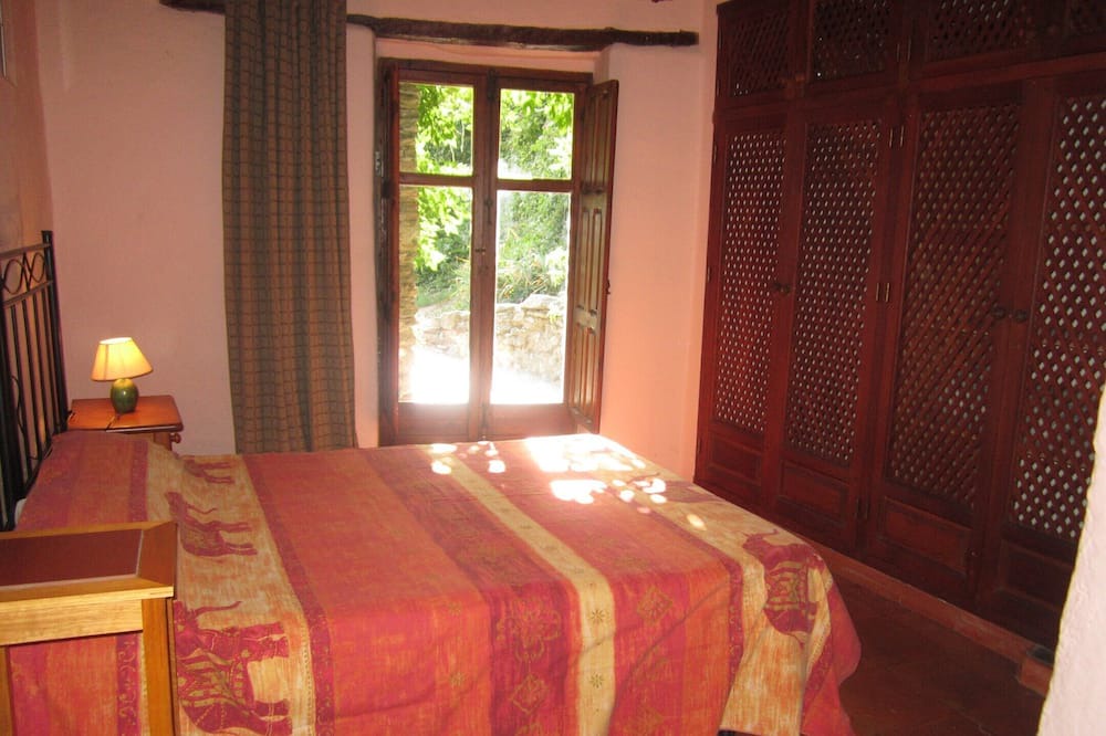 Photo of Bedroom in Pampaneira