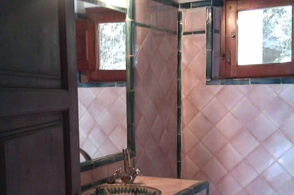 Photo of Bathroom in Pampaneira