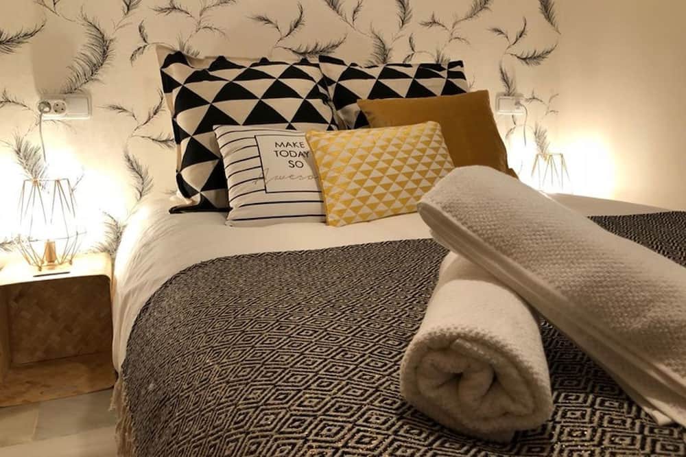 Photo of Bedroom in Central District