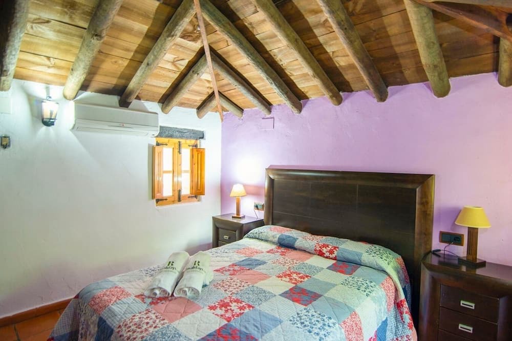 Photo of Bedroom in Algarinejo