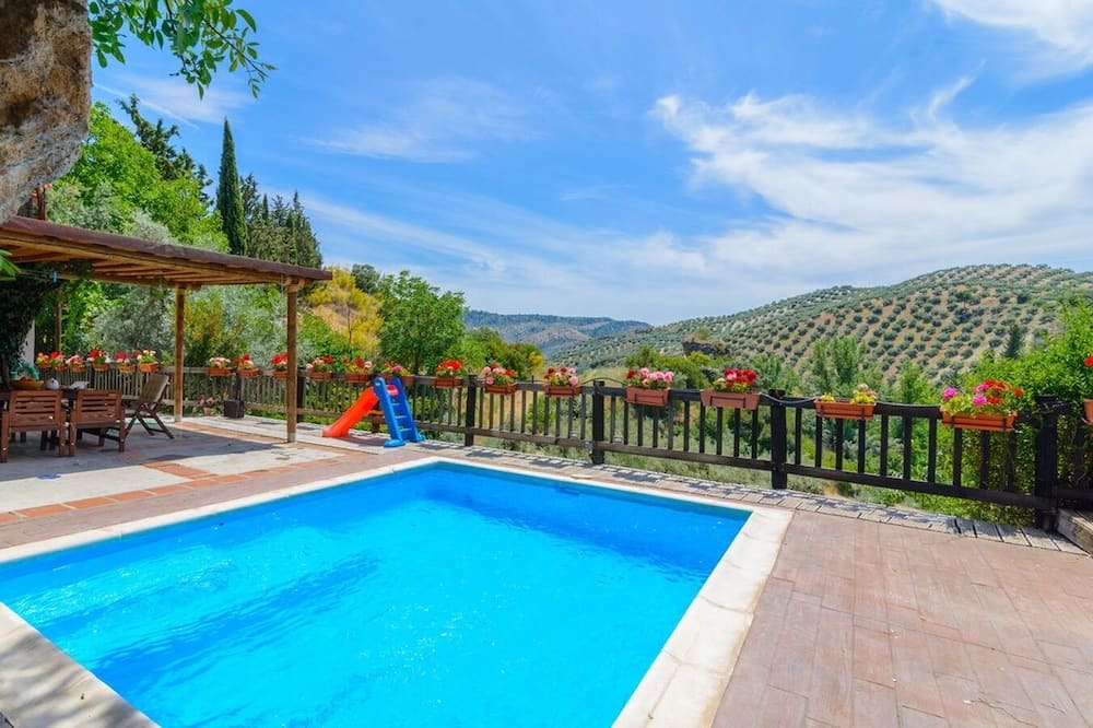 Photo of Outdoor in Algarinejo
