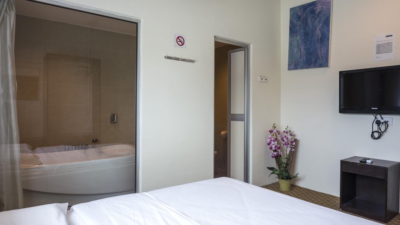 Photo of Bedroom in Bandar Menjalara