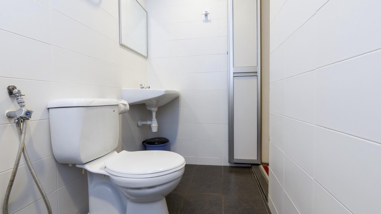 Photo of Bathroom in Bandar Menjalara