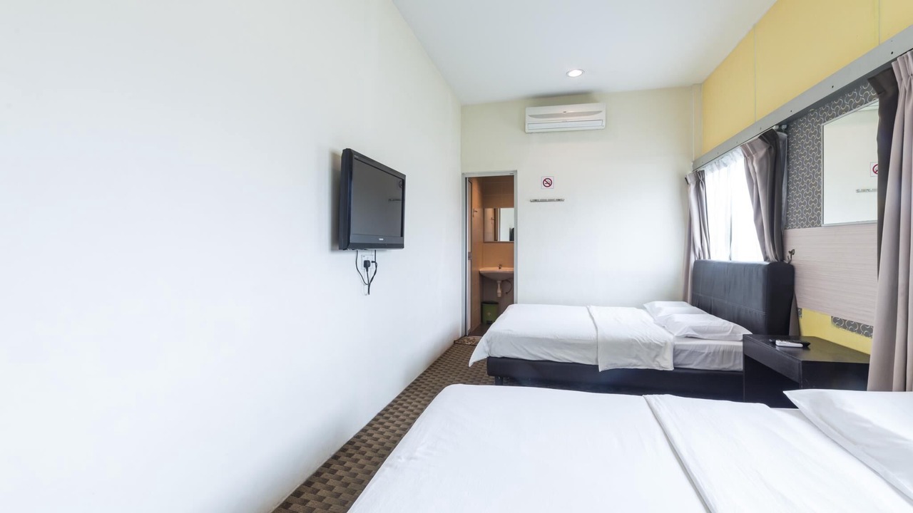 Photo of Bedroom in Bandar Menjalara