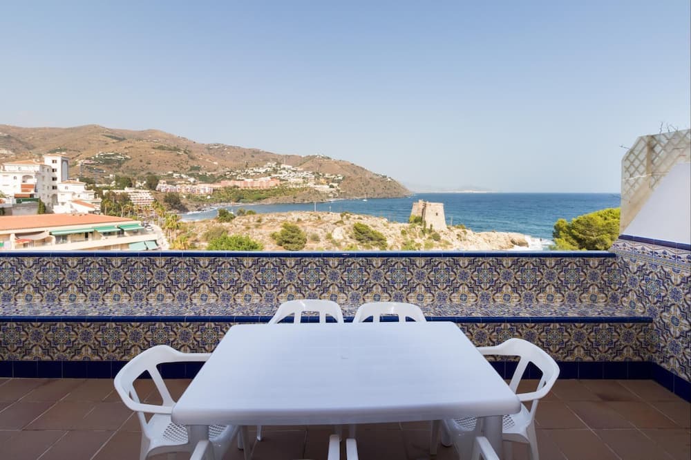 Photo of Patio Balcony in Velilla-Taramay