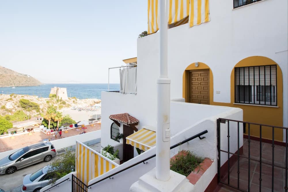 Photo of Patio Balcony in Velilla-Taramay
