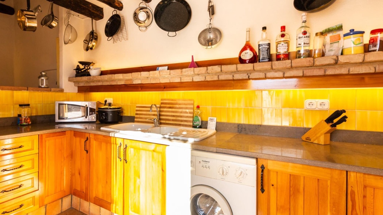 Photo of Kitchen in Albunuelas