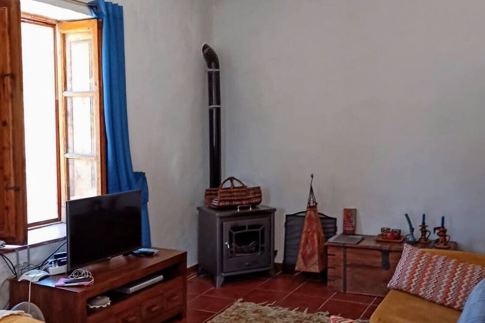 Photo of Livingroom in Guajar Faraguit