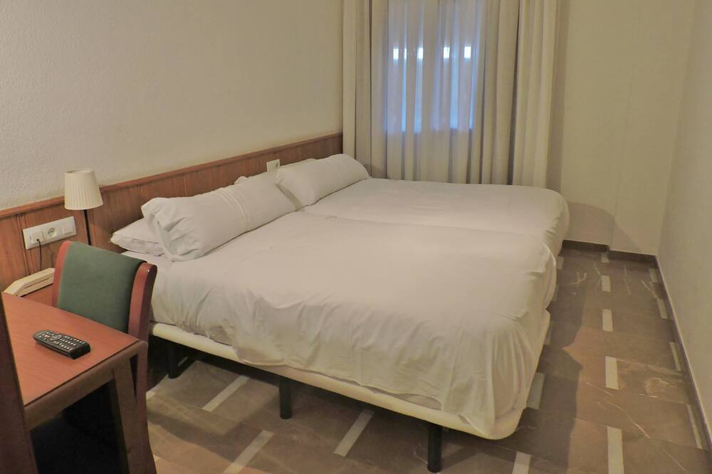 Photo of Bedroom in Atarfe