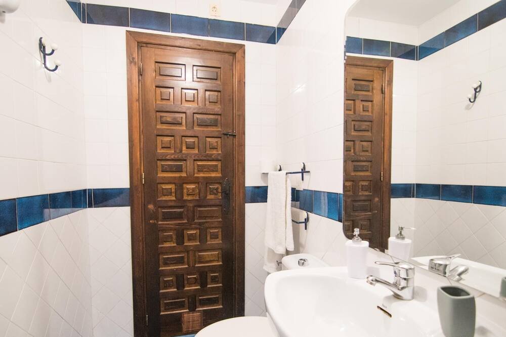 Photo of Bathroom in Beiro