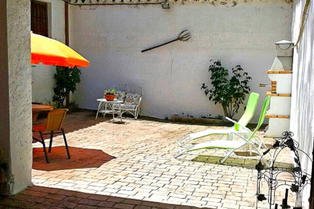 Photo of Patio Balcony in Escoznar