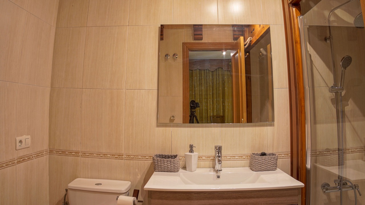 Photo of Bathroom in Zaidin
