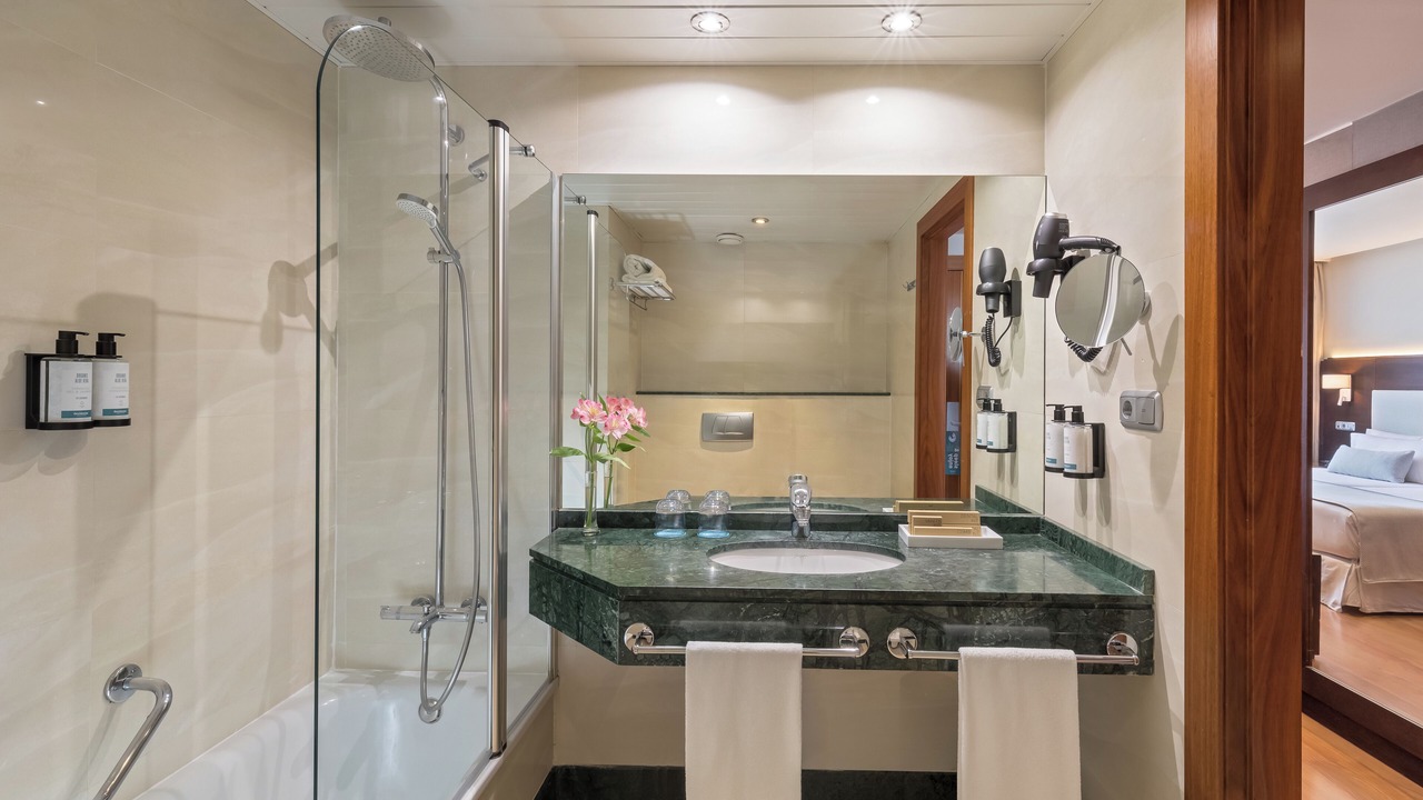 Photo of Bathroom in Figares