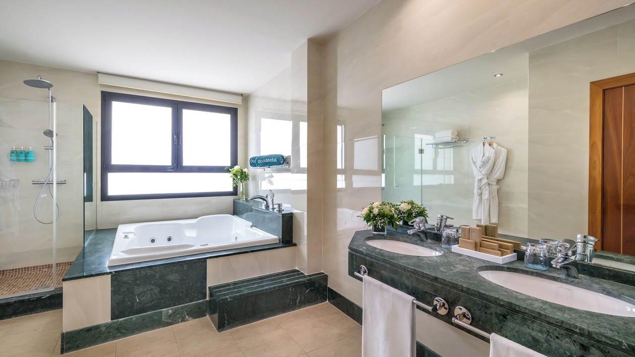 Photo of Bathroom in Figares