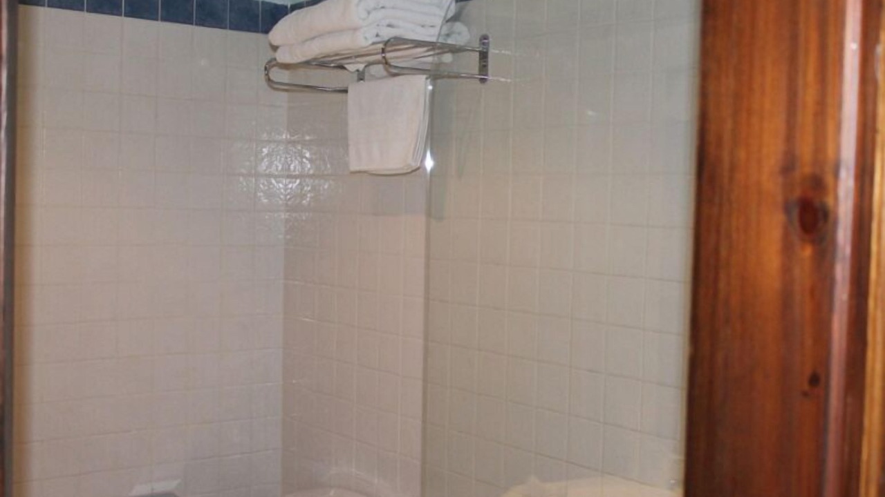 Photo of Bathroom in La Calahorra