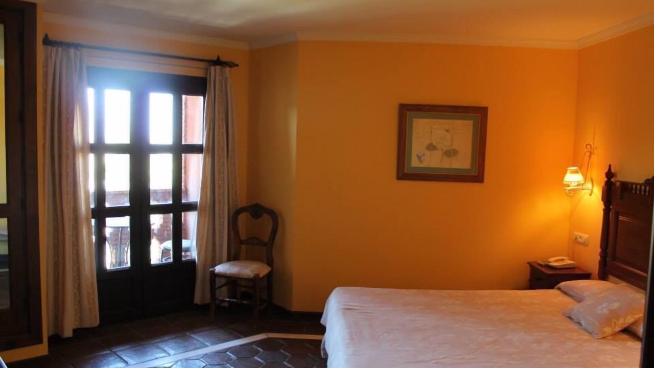 Photo of Bedroom in La Calahorra