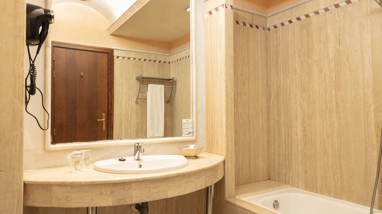 Photo of Bathroom in Guadix