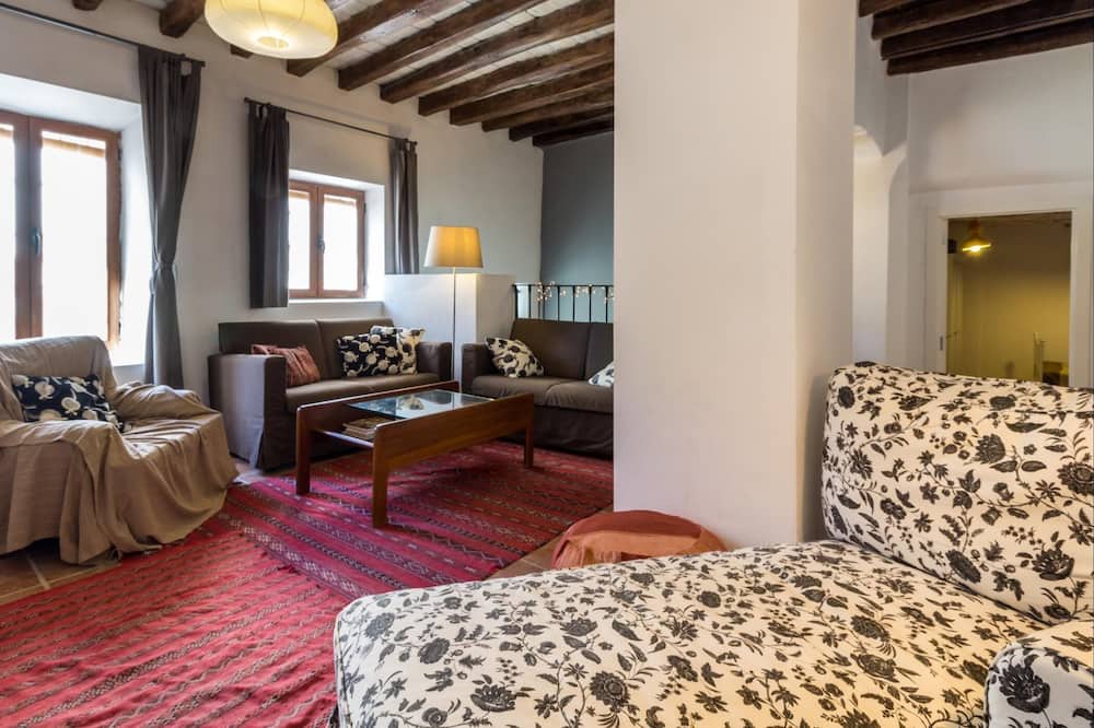 Photo of Livingroom in Albunuelas