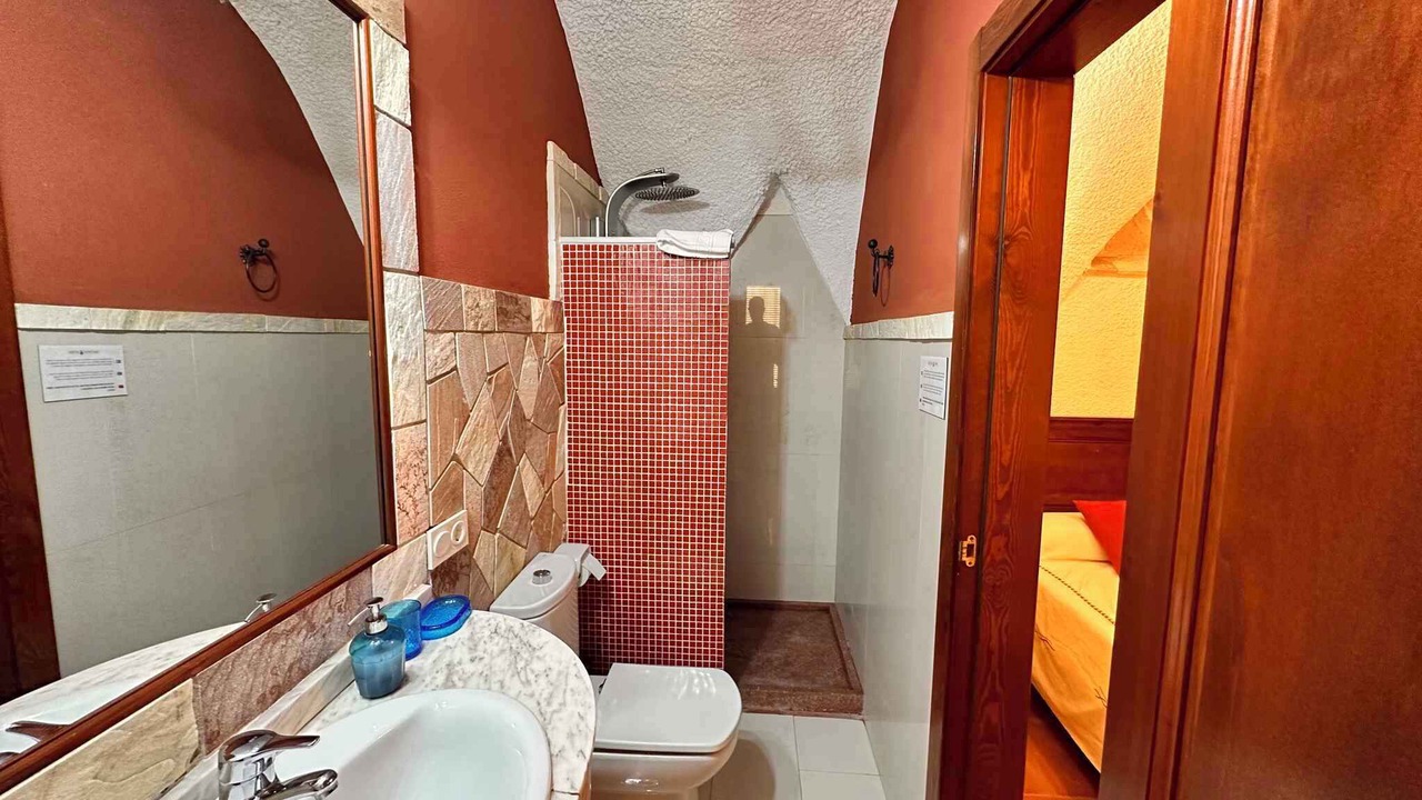 Photo of Bathroom in Benalua de Guadix