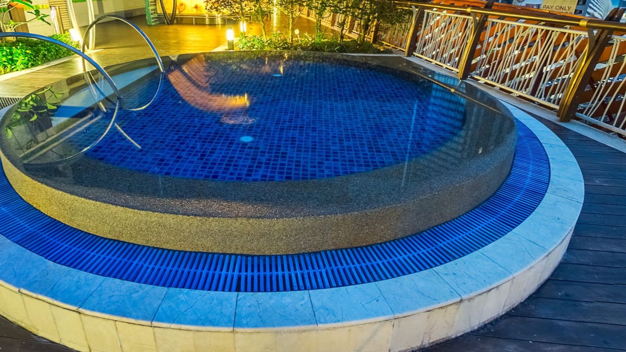 Photo of Outdoor in Mid Valley City