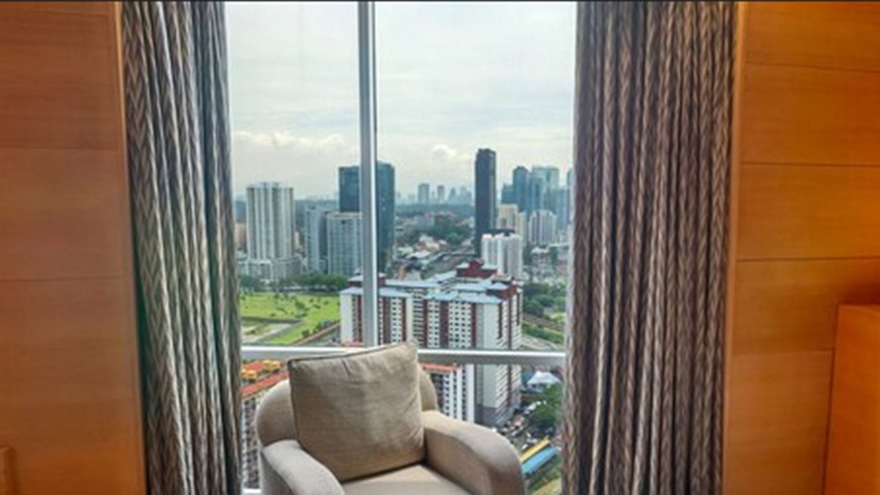 Photo of Bedroom in Mid Valley City