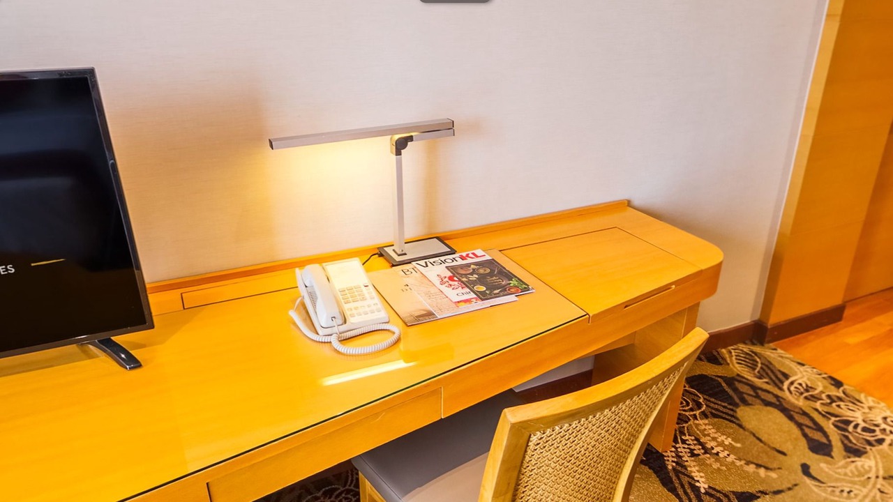 Photo of Bedroom in Mid Valley City