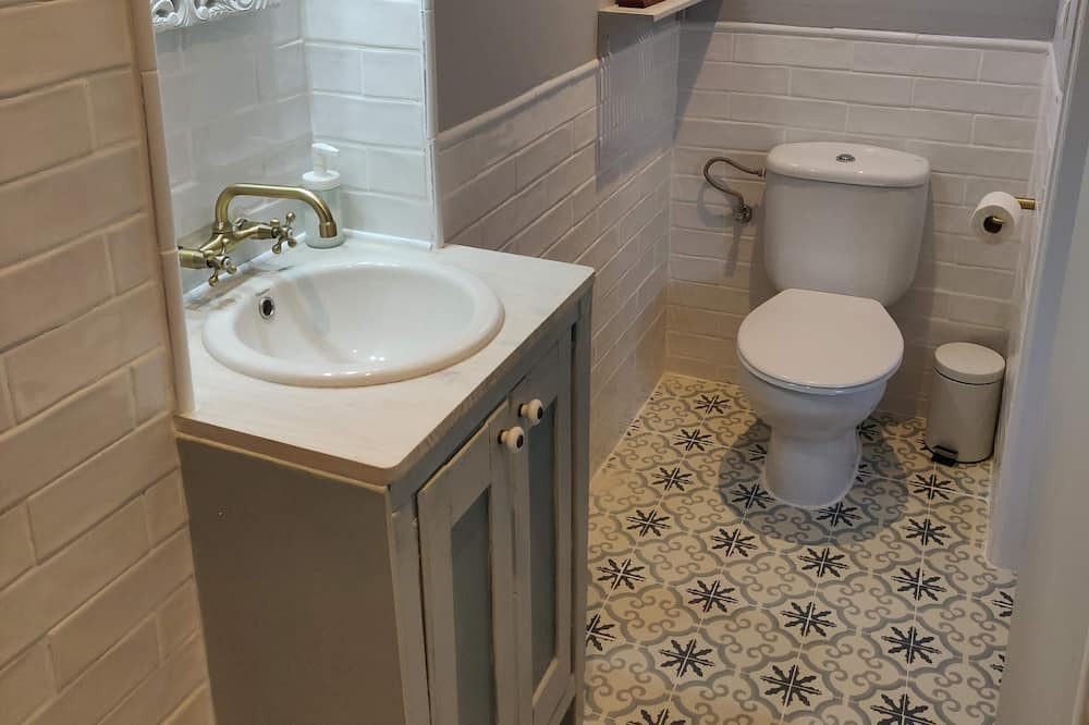 Photo of Bathroom in Moclin