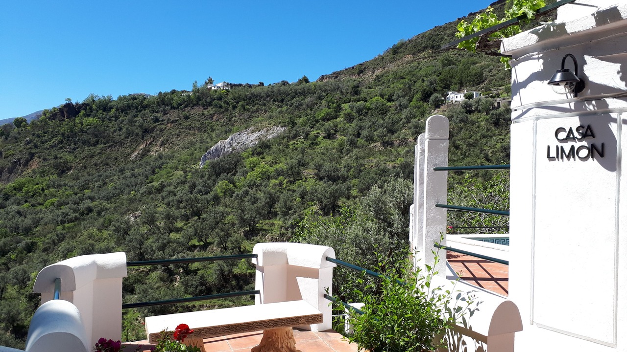 Photo of Outdoor in Carataunas