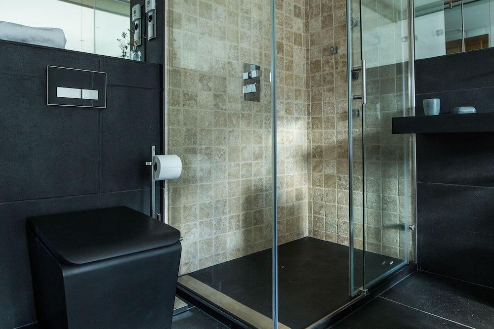 Photo of Bathroom in Lentegi
