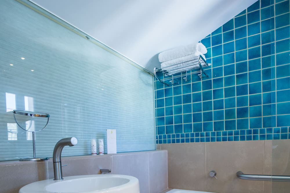 Photo of Bathroom in Lentegi