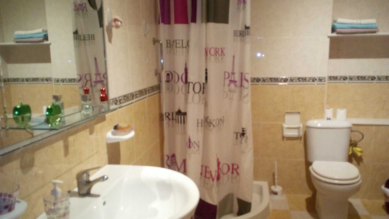 Photo of Bathroom in Fuente Vaqueros