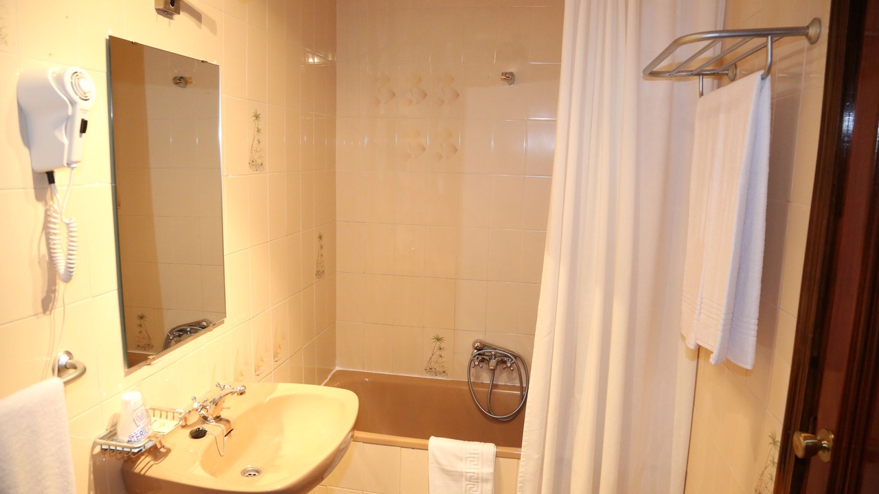 Photo of Bathroom in Orgiva