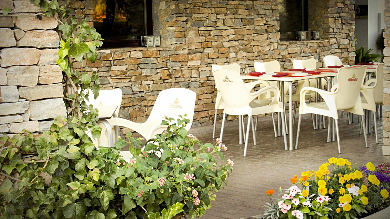 Photo of Outdoor in Dilar