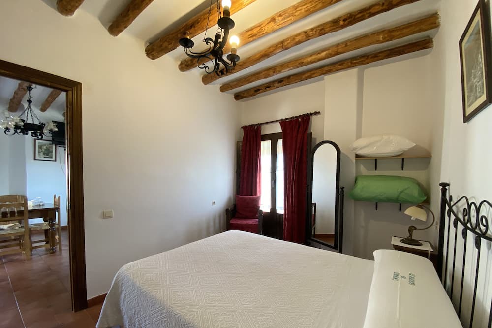 Photo of Bedroom in Lobras