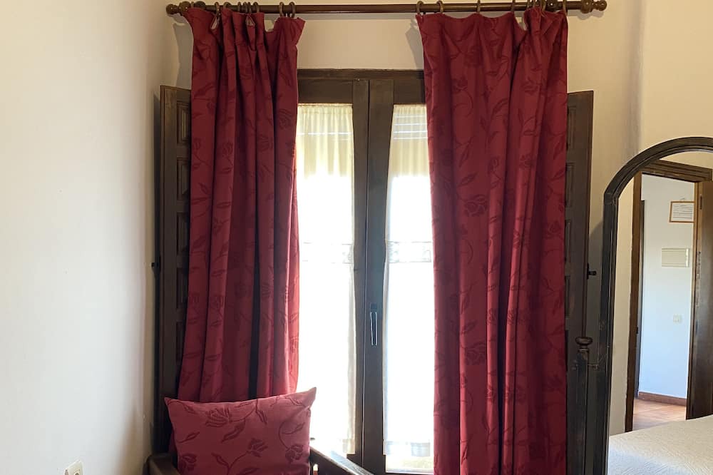 Photo of Bedroom in Lobras