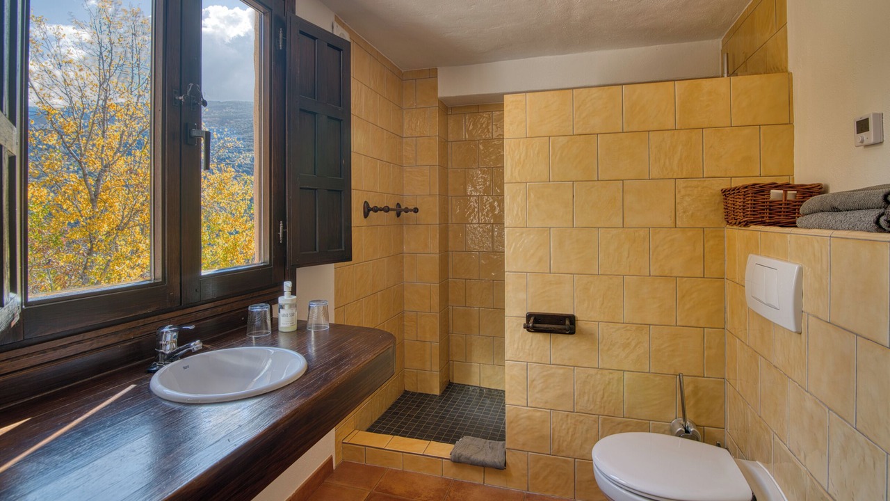 Photo of Bathroom in Guejar Sierra