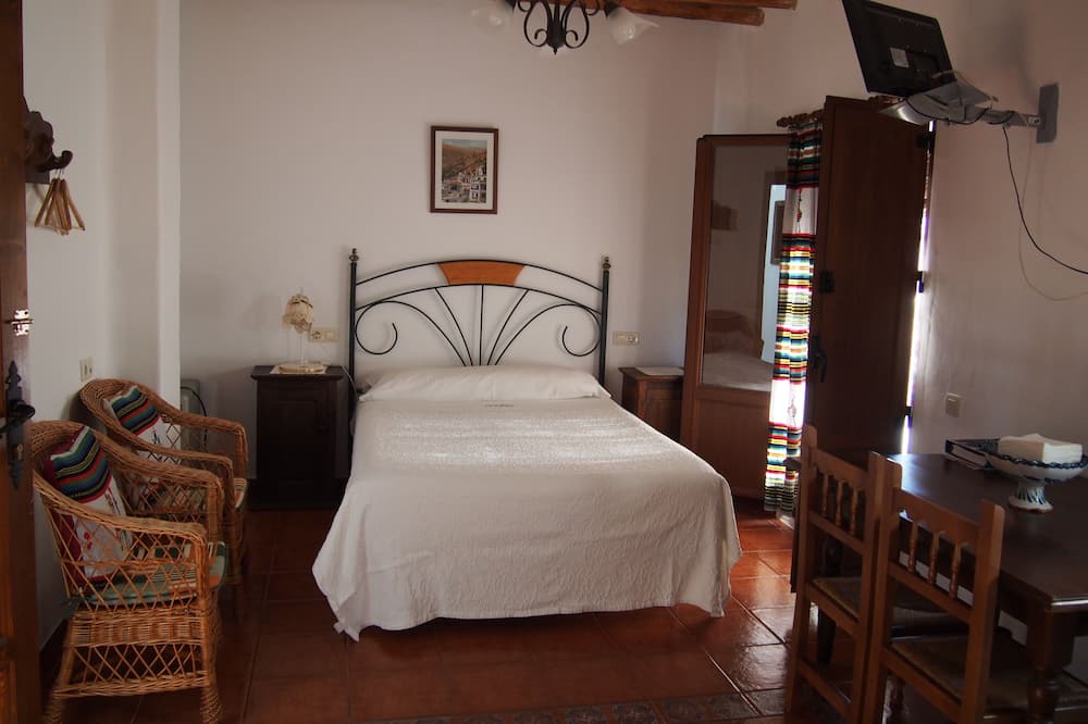 Photo of Bedroom in Lobras