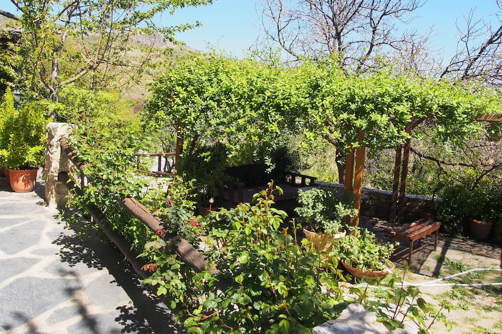 Photo of Outdoor in Lobras