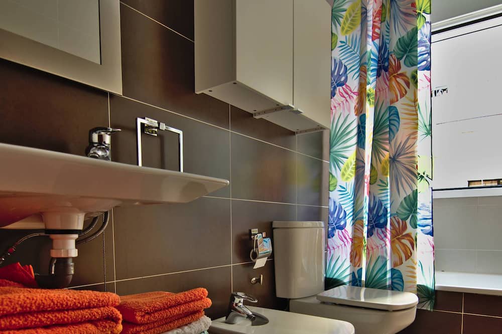 Photo of Bathroom in Maracena