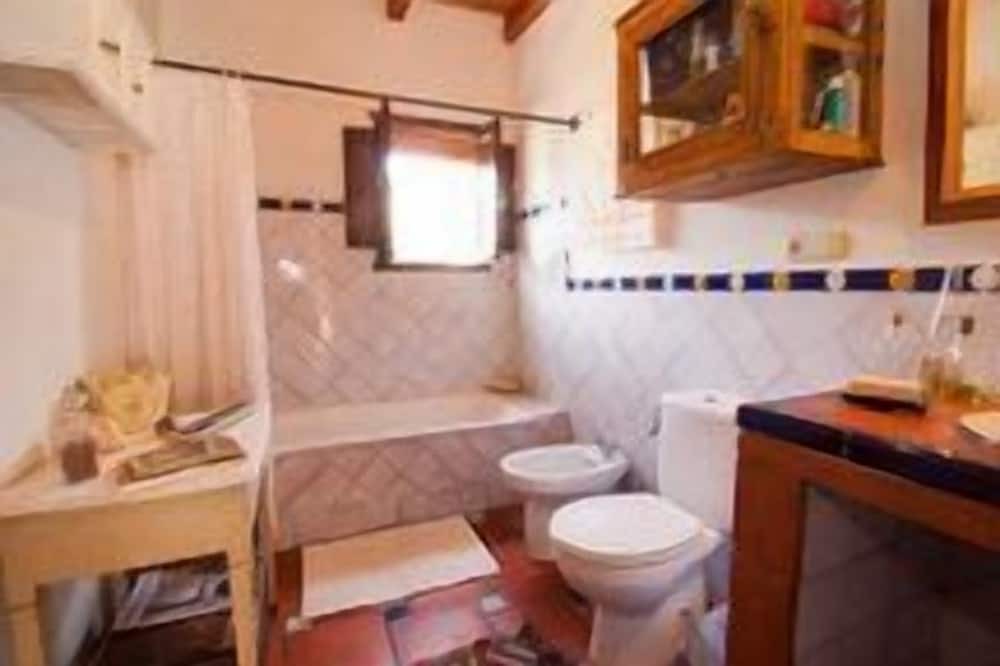 Photo of Bathroom in Guejar Sierra