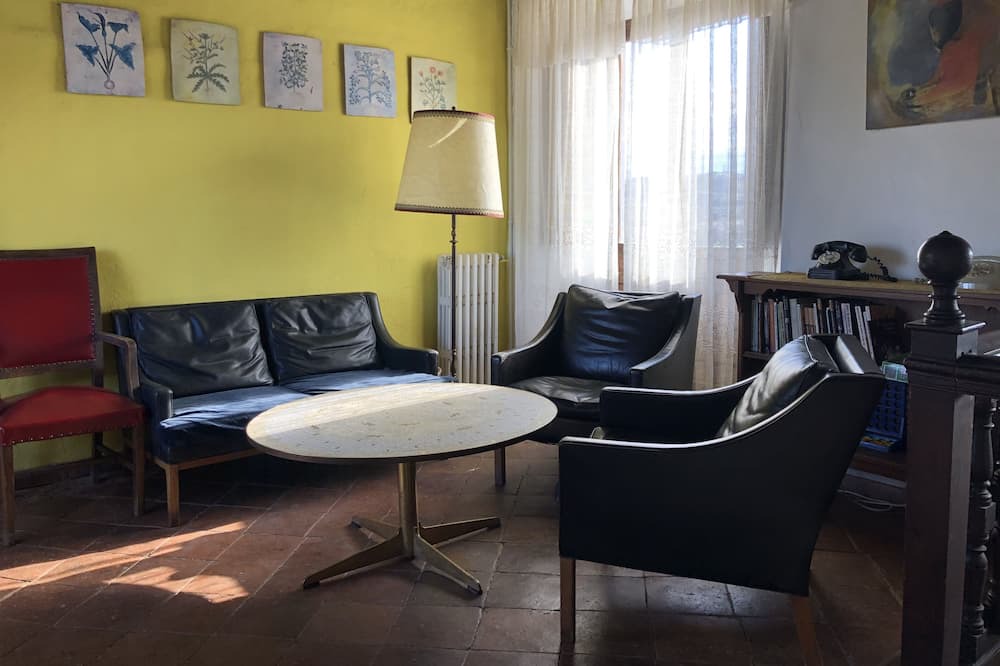 Photo of Livingroom in Paulenca