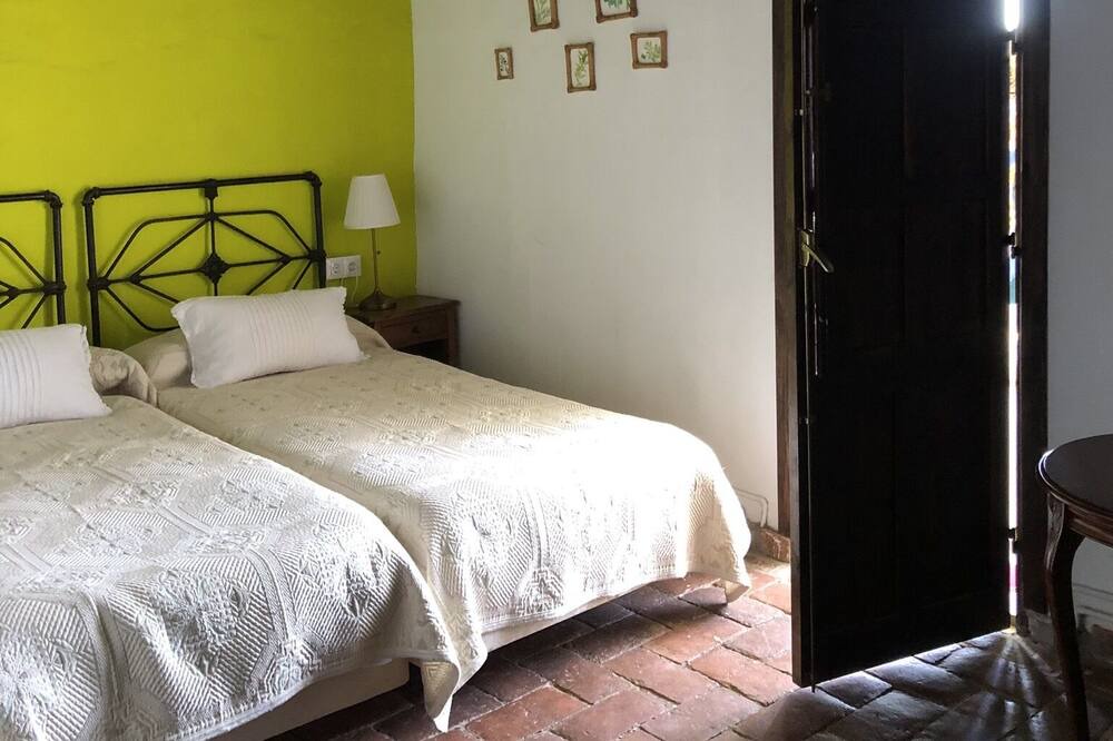 Photo of Bedroom in Paulenca