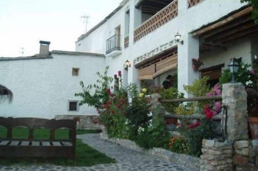 Photo of Outdoor in Lobras