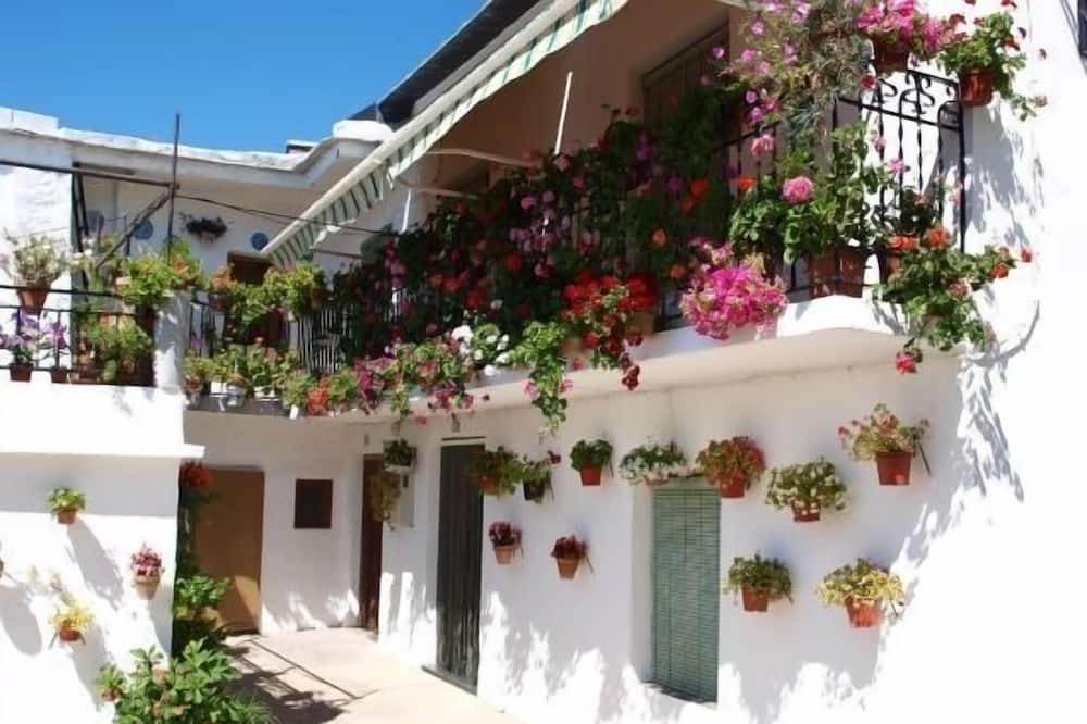Photo of Outdoor in Lobras