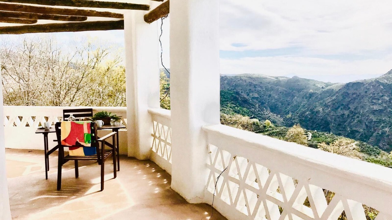 Photo of Outdoor in Pitres