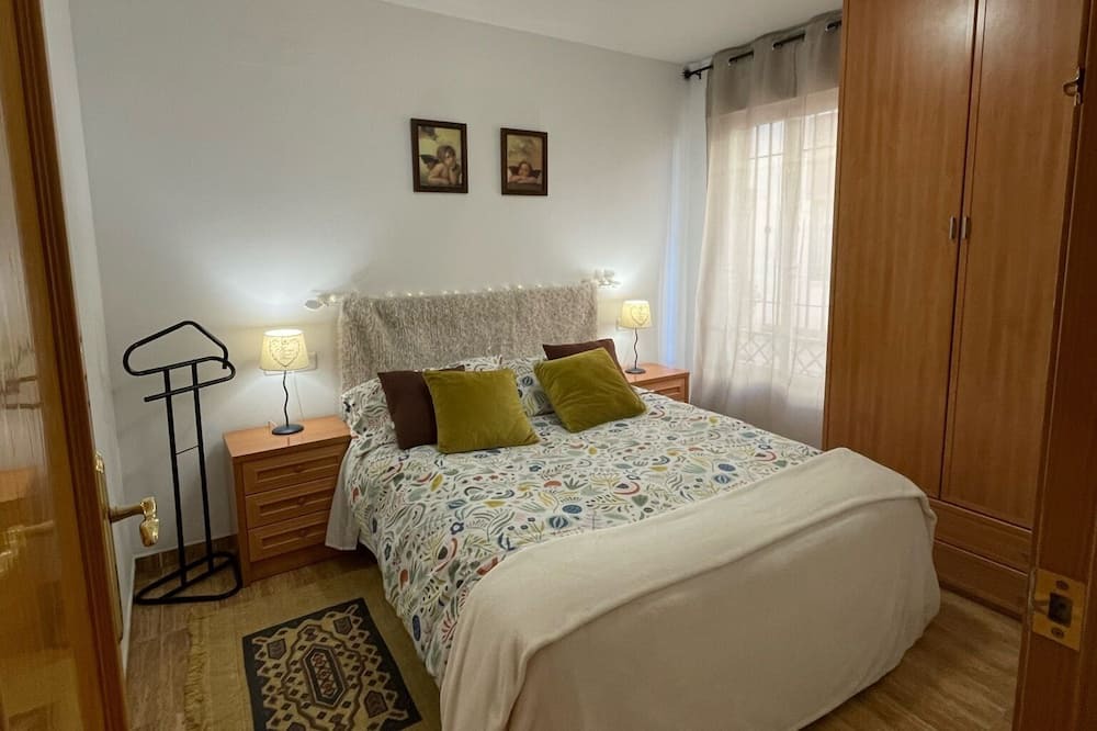 Photo of Bedroom in Las Gabias