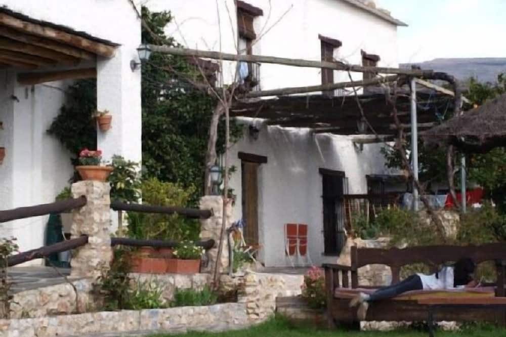 Photo of Outdoor in Lobras