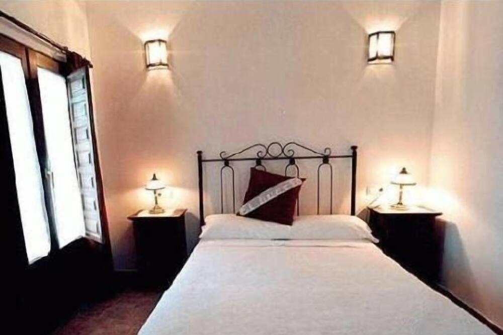 Photo of Bedroom in Lobras