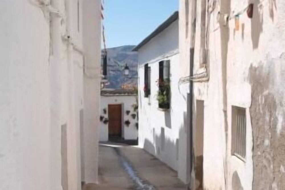 Photo of Outdoor in Lobras