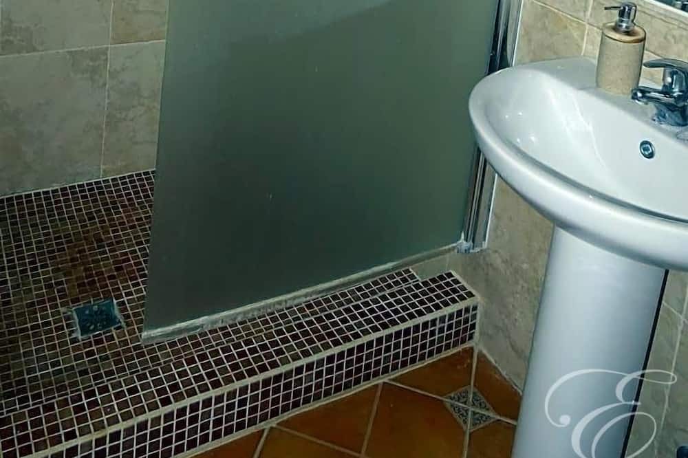Photo of Bathroom in Santa Cruz del Comercio